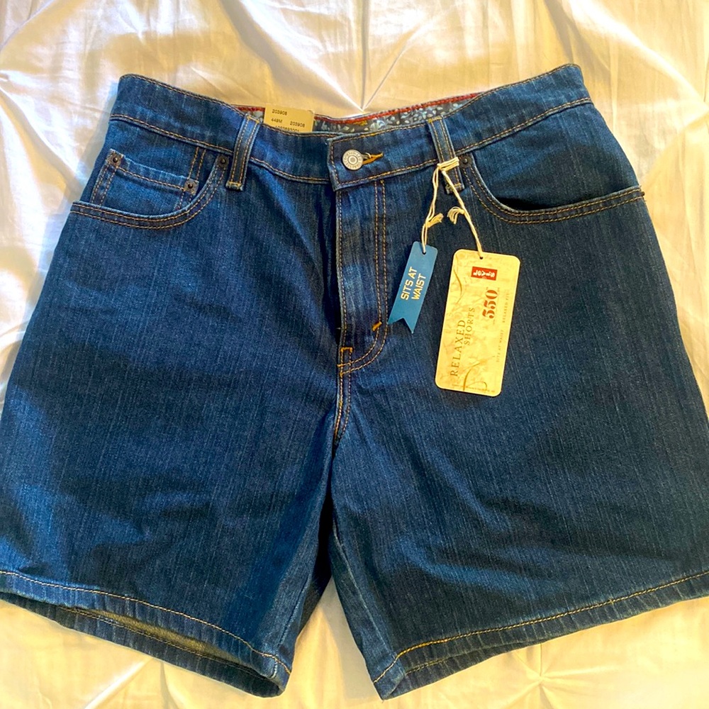 Levi’s 550 Relaxed Denim Shorts - Women’s